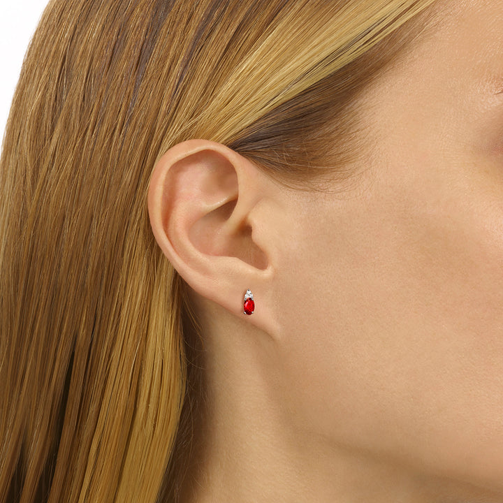 10Kt White Gold Diamond 1/25Ctw & Garnet 5/8Ctw Earring