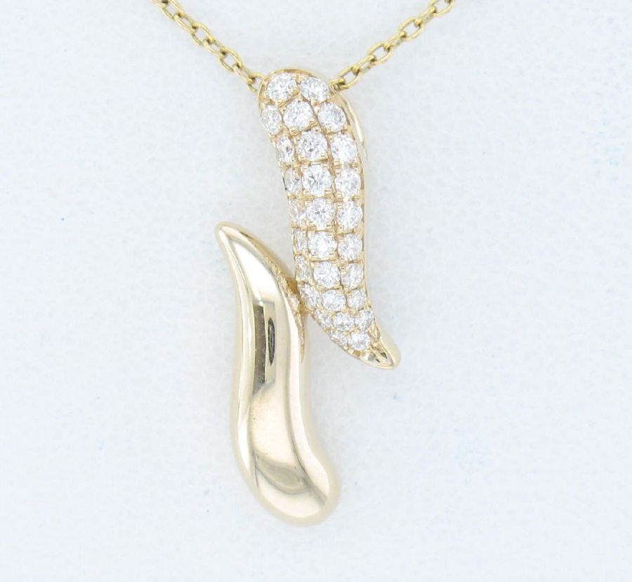 14K YELLOW GOLD DIAMOND  PENDANT