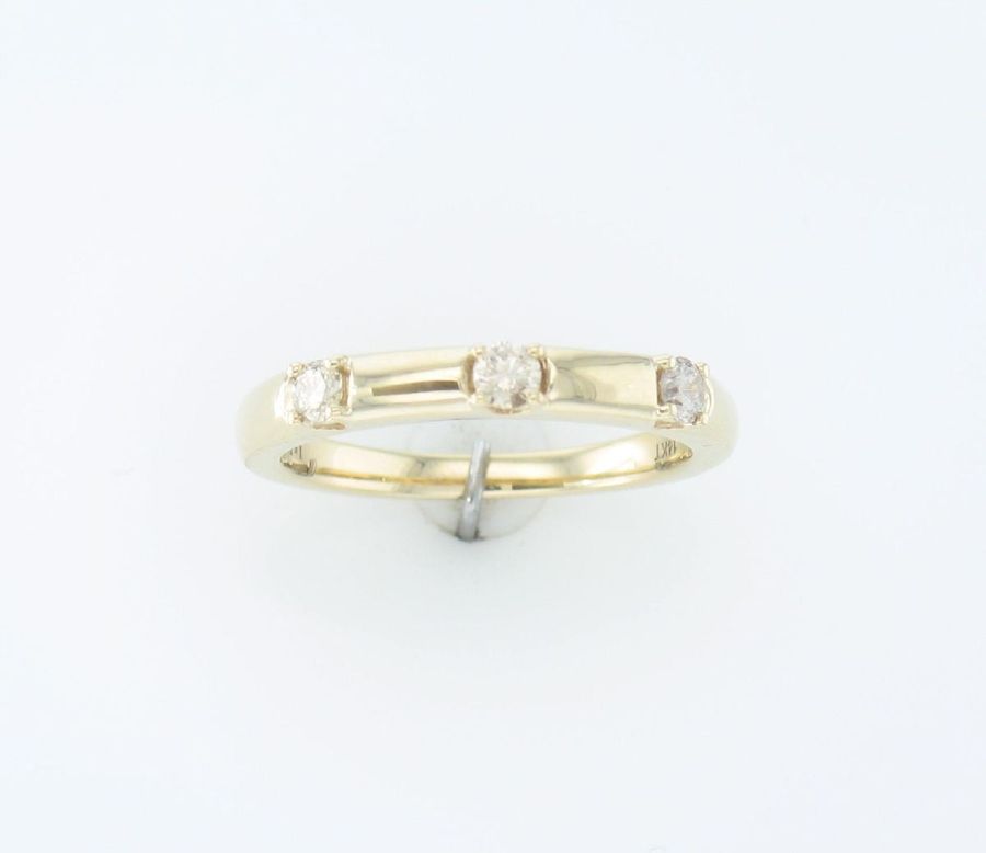 14K YELLOW GOLD DIAMOND  RING