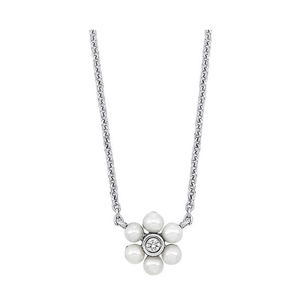 10Kt White Gold Diamond 1/50Ctw & Pearl 5/8Ctw Pendant