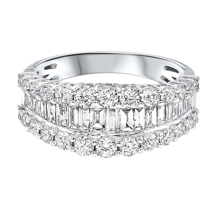 14Kt White Gold Diamond 2 1/4Ctw Ring