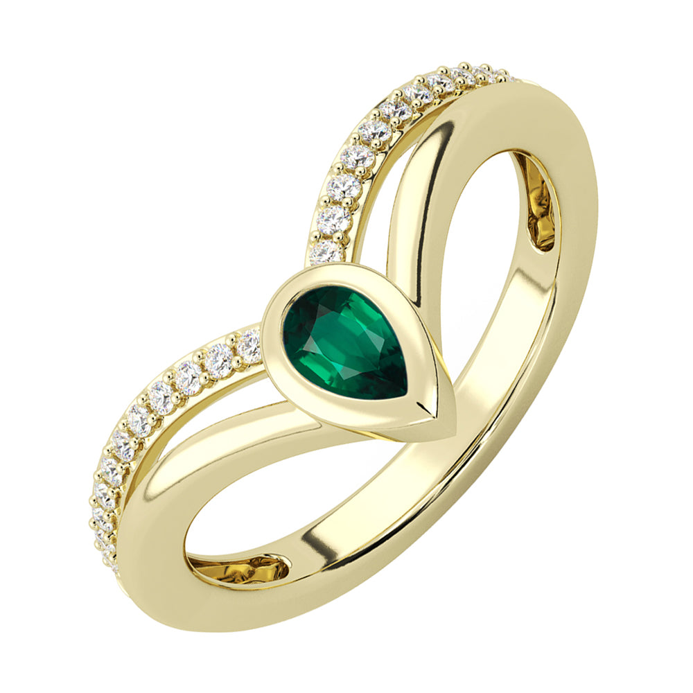 14Kt Yellow Gold Diamond 1/8Ctw & Emerald 1/3Ctw Ring