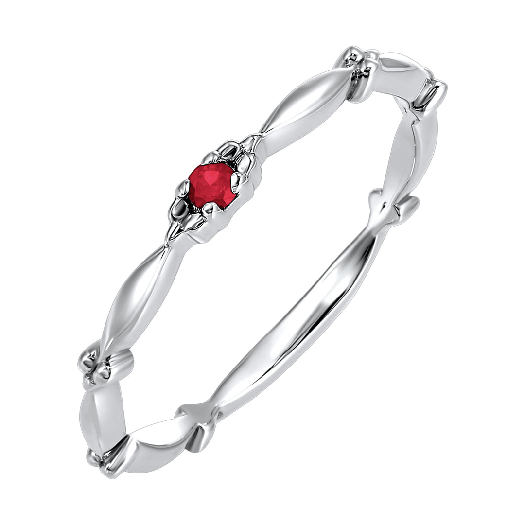 10Kt White Gold & Garnet 1/25Ctw Ring
