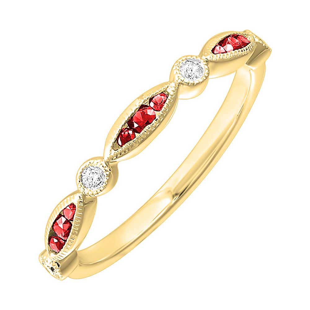 10Kt Yellow Gold Diamond 1/20Ctw & Garnet 1/5Ctw Ring
