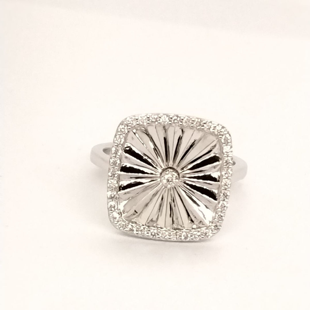 Vanilla Gold®Vanilla Diamonds®RING