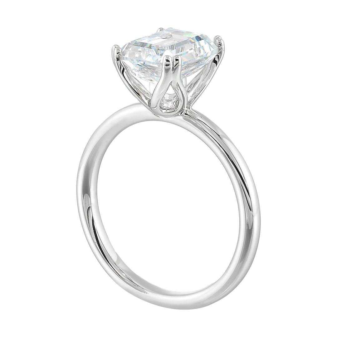 14Kt White Semi Mount For 2Ctw Emerald Cut Center