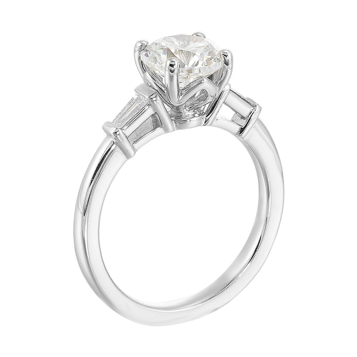 14Kt White Semi Mount 1/7Ctw For 1 1/2Ct Round Center