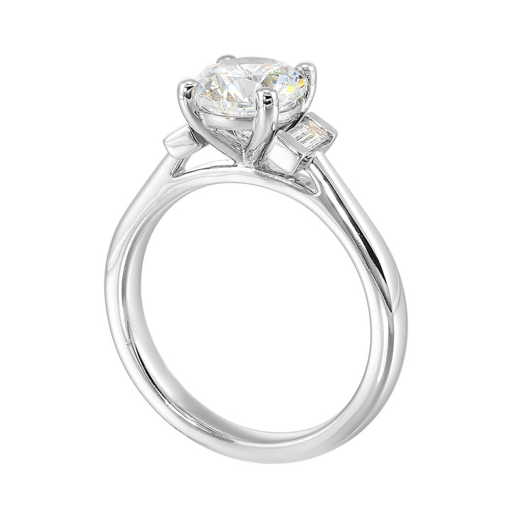 14Kt White Semi Mount 1/3Ctw For 1 1/2Ctw Round Center