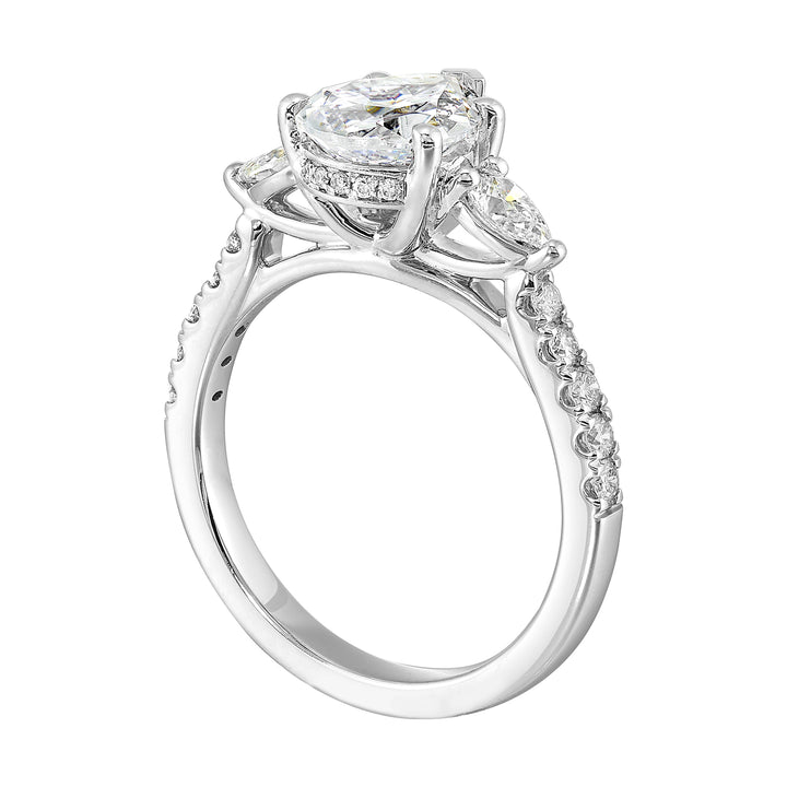 14Kt White Semi Mount 1/2Ctw For 2Ctw Pear Center