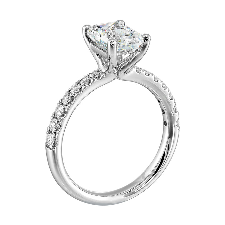 14Kt White Semi Mount 1/4Ctw For 1 1/2Ctw Emerald Cut Center