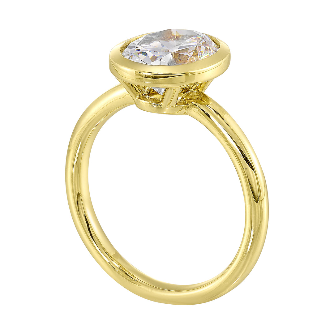 14Kt Yellow Semi Mount For 2 1/2Ct Oval Center