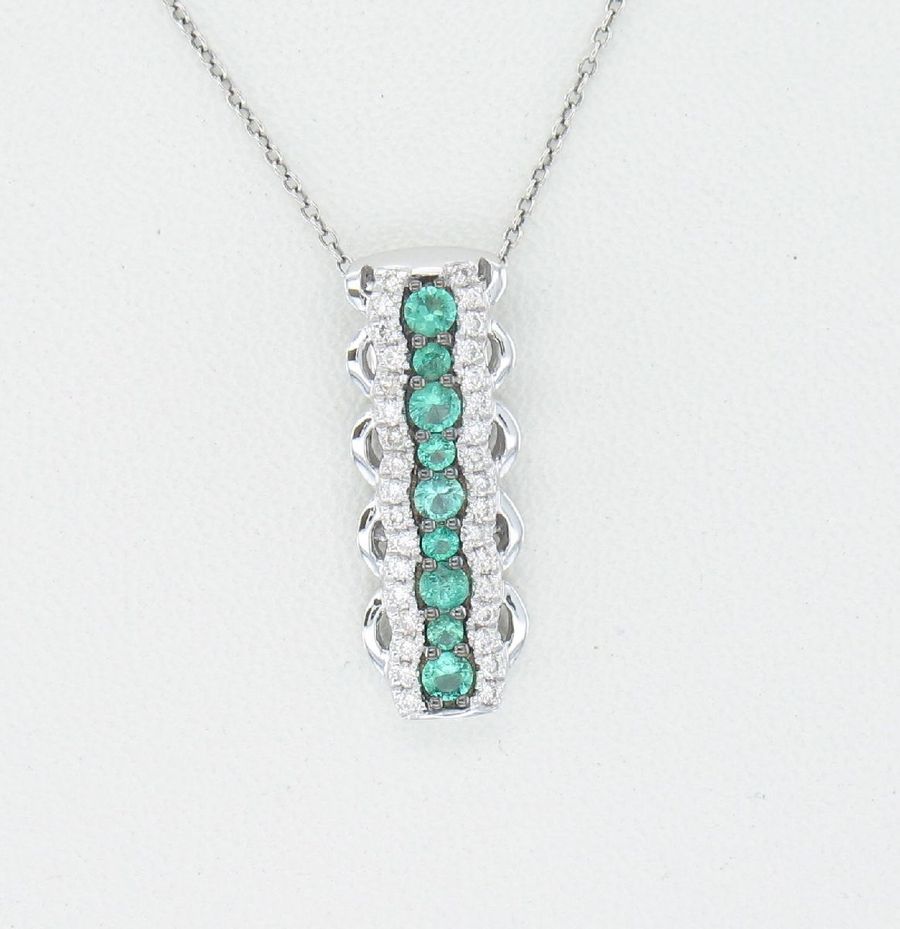 14K WHITE GOLD DIAMOND EMERALD PENDANT