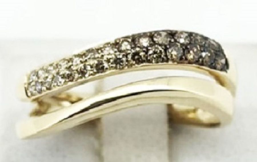 14K YELLOW GOLD DIAMOND  RING